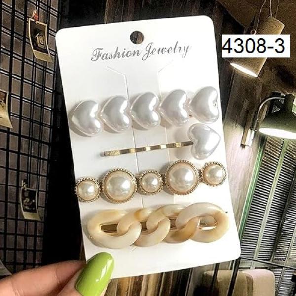 Galaxy Heart Design Pearl Hair Clips 4pcs